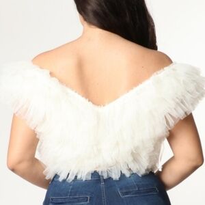 Whit chiffon V neck top